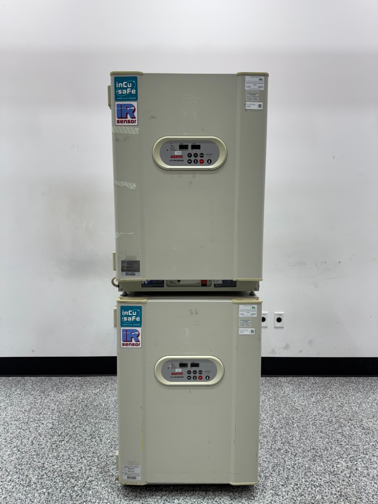 Image of Sanyo Incu-Safe Double Stack CO2 Incubator